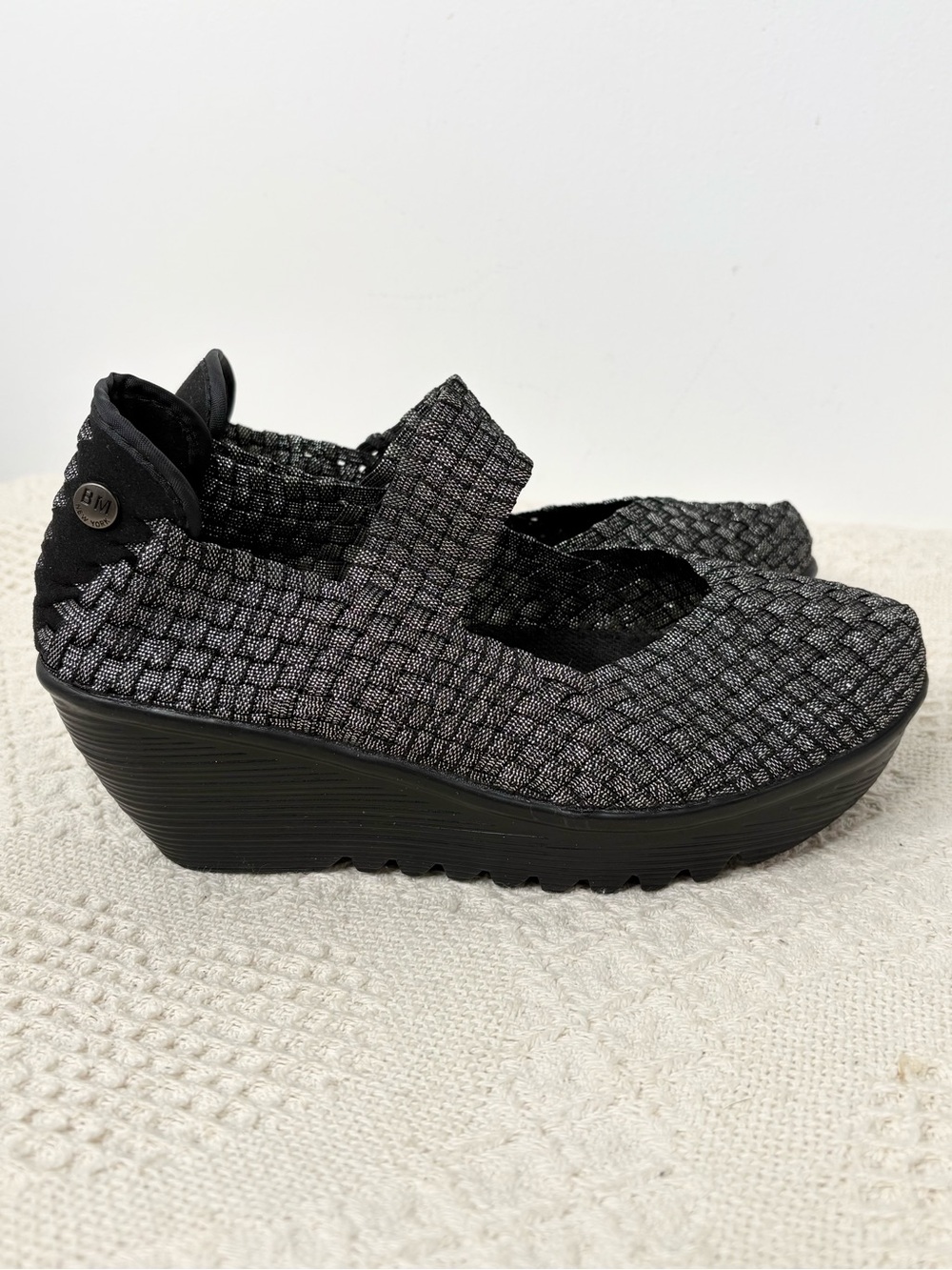 Bernie Mev Lulia Wedge Size 37 Dark Silver Gray Metallic Mary Jane Comfort Shoes - Picture 3 of 8